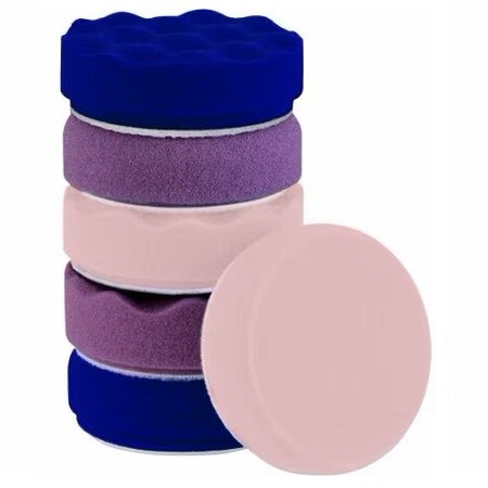 Image of stack of 3M™ Finesse-it™ Premium Foam Pads
