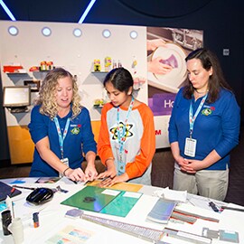 3M scientists mentor students as part of the 2016 Discovery Education 3M Young Scientist Challenge