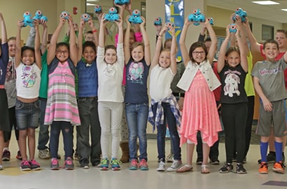 Matt Ladhoff shares at a recent DoSomething.org event, celebrating how 3M is committed to getting kids interested in STEM.