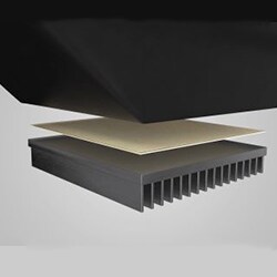 Thermally conductive interface pads provide thermal managment for Head Up displays