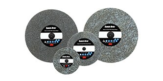 Image showing 2 big and 2 small Scotch-Brite™ Roloc™ Deburr & Finish Pro Unitised Discs on a white backgroung
