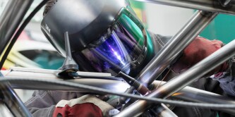 Men TIG Welding using a G5-02 helmet
