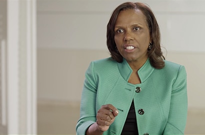 Kim Price, Senior Vice President, 3Mgives