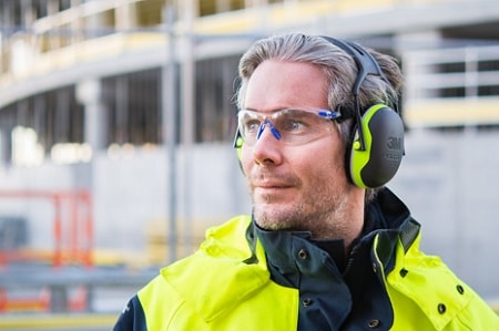 Worker wearing PPE equipment Worker wearing PPE equipment