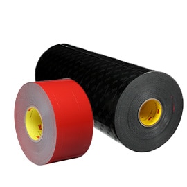One black and one red roll of 3M™ Polyurethane Tape 8642 and 3M™ Polyurethane Tape 8641.